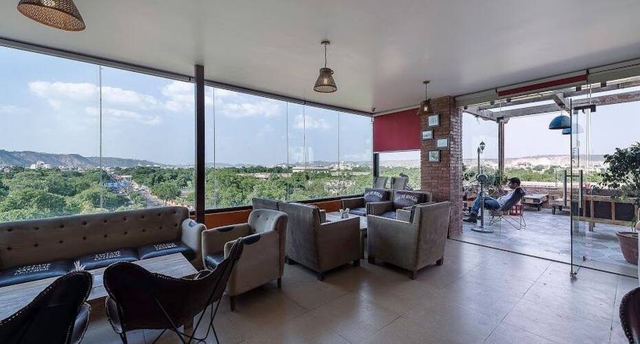 Hotel Whitelily, Jaipur 5